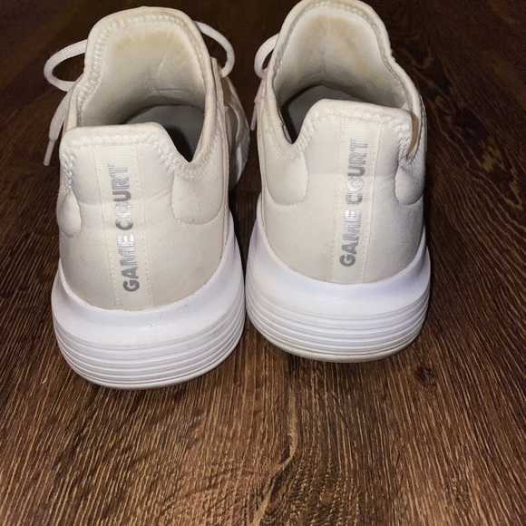 White adidas tennis shoes - Picture 4 of 6
